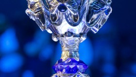 暴雨突袭，JDG vs WBG 电竞盛宴延期，官方通知时间引争议